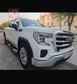 GMC Sierra